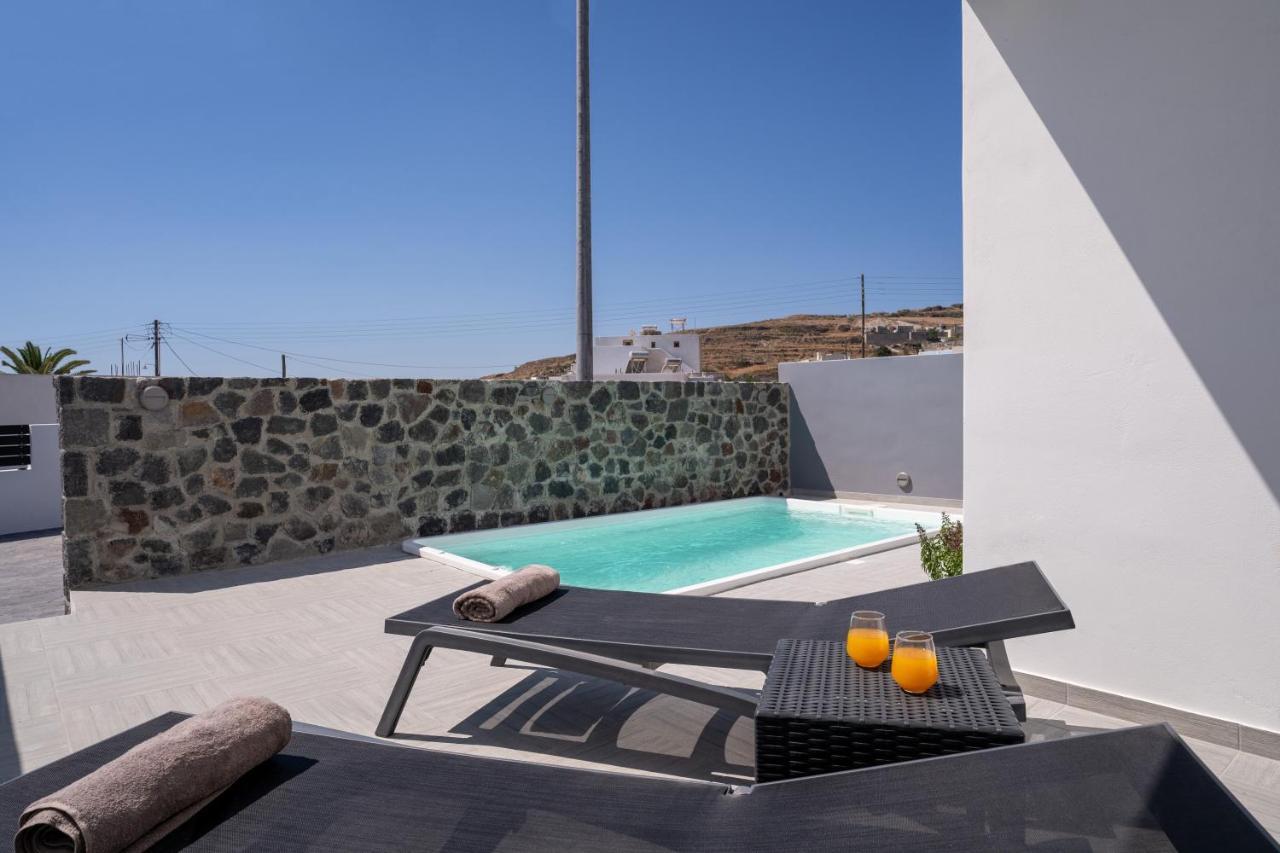 Santorossa Luxury Villas Emporio  Exterior foto