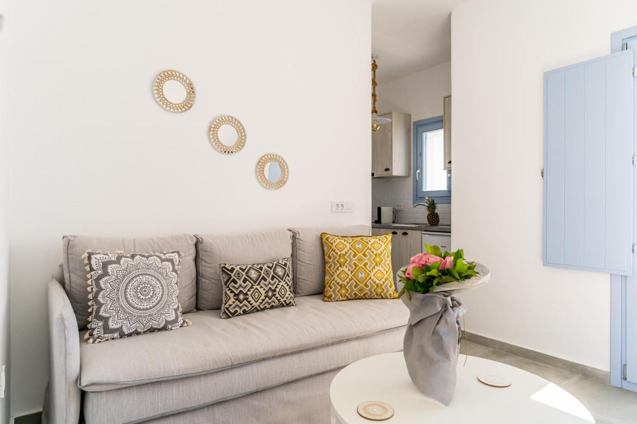 Santorossa Luxury Villas Emporio  Exterior foto